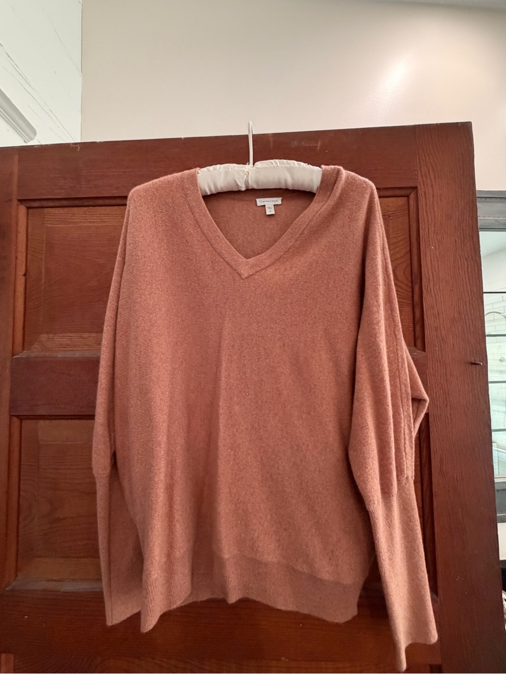Garnet Hill Cashmere V-Neck Sweater in Dusty Rose Brown